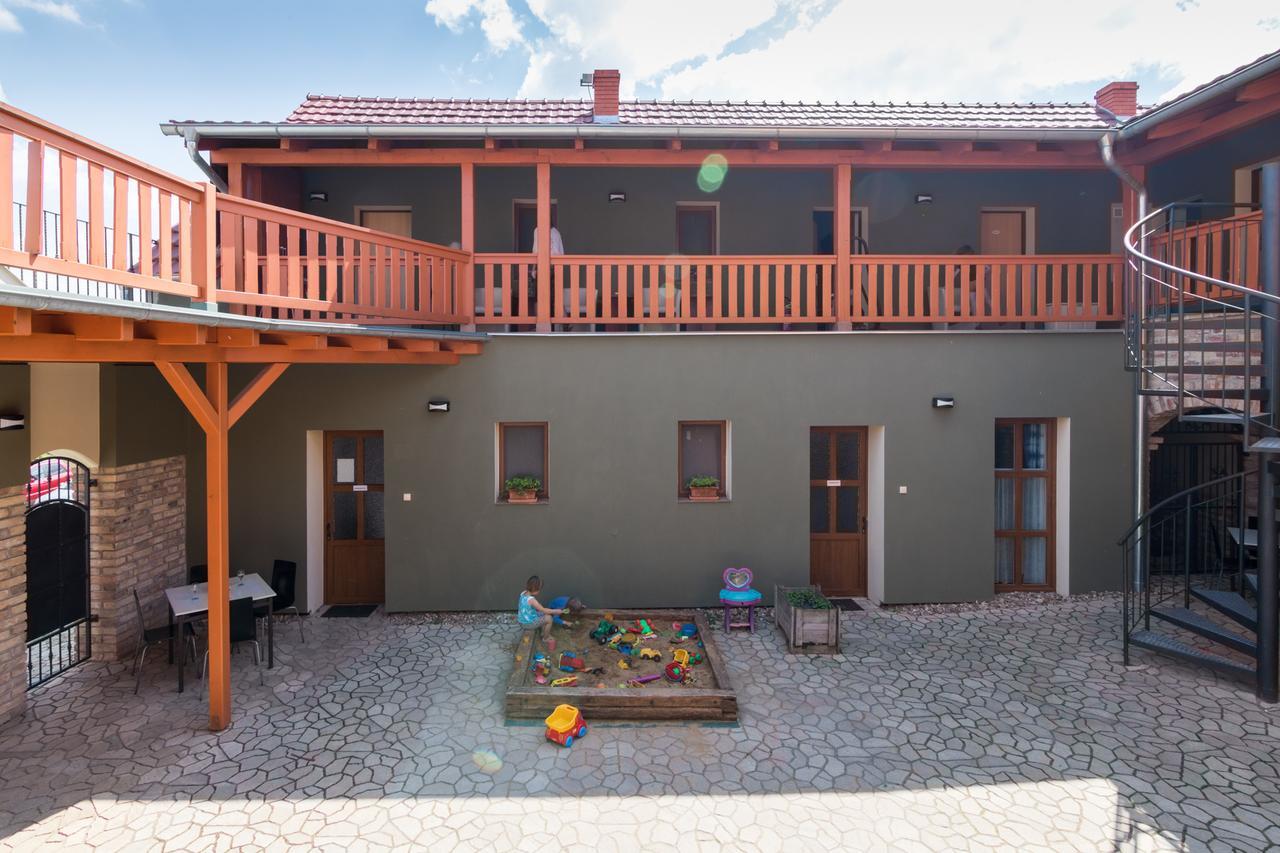 Apartmány Fojtova studna Sedlec (Breclav) Exterior foto