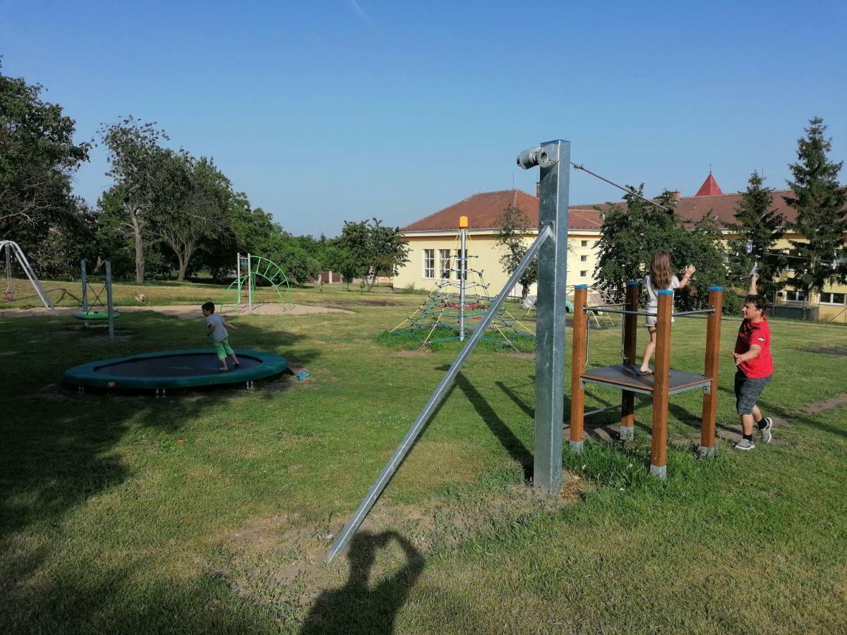 Apartmány Fojtova studna Sedlec (Breclav) Exterior foto